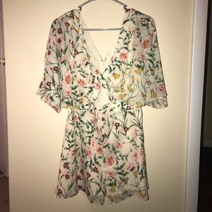 Ali & Jay M Romper NWOT